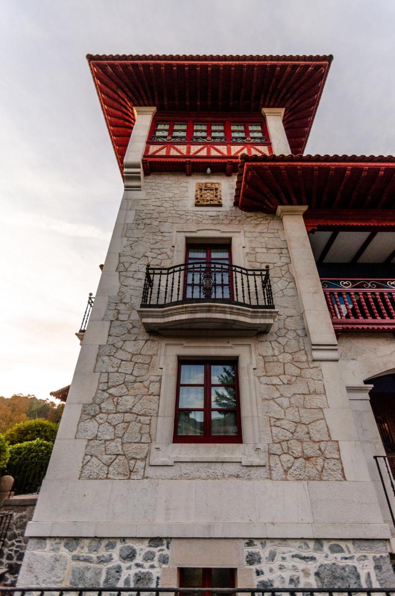 Hotel Palacete Real Villamayor  Ngoại thất bức ảnh
